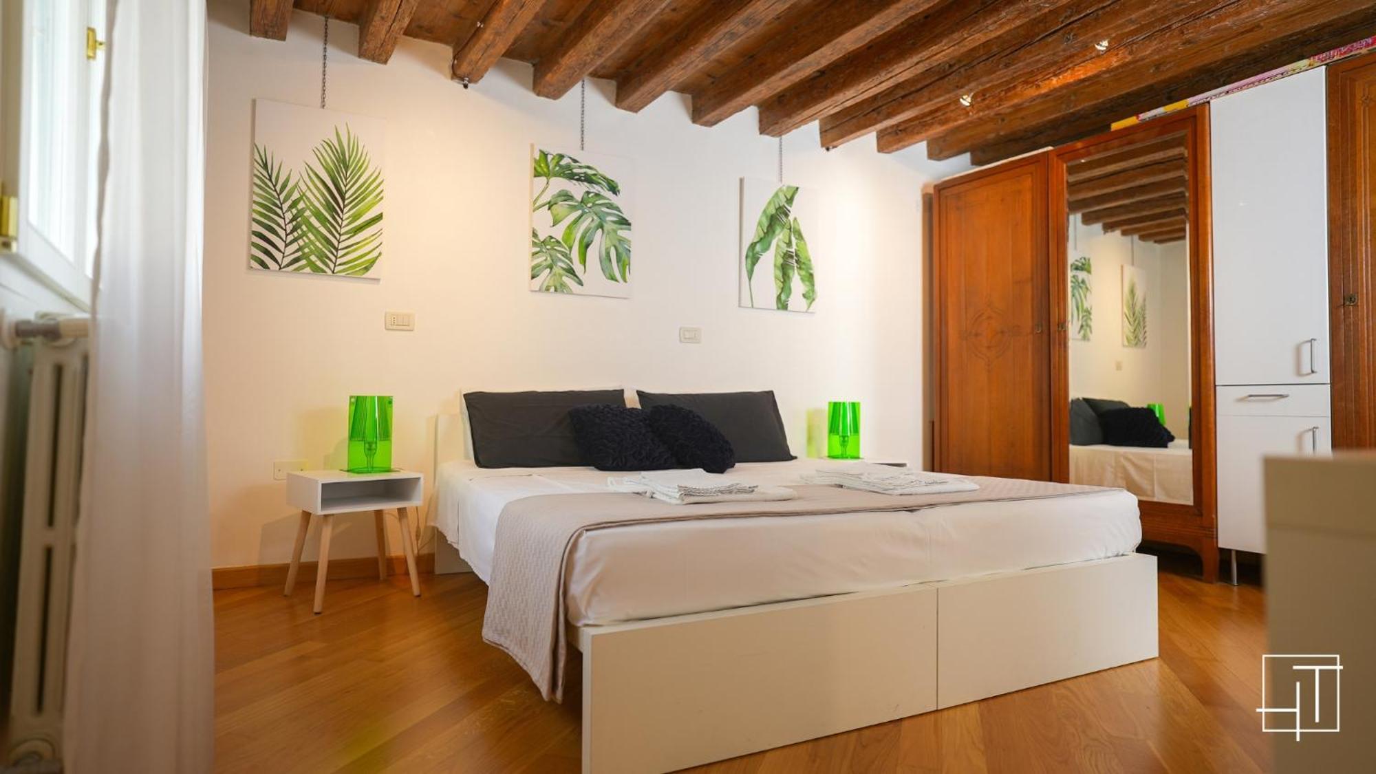 Ferienwohnung Ht - Esclusivo Loft In Centro A Padua Exterior foto